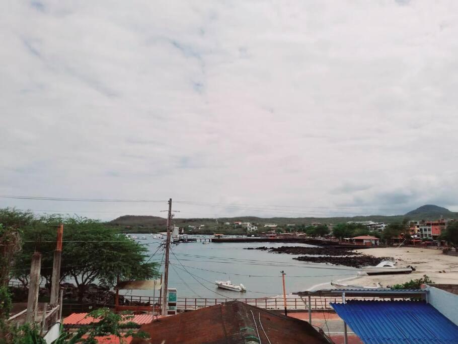 Casa Playa Los Marinos Puerto Baquerizo Moreno Ngoại thất bức ảnh
